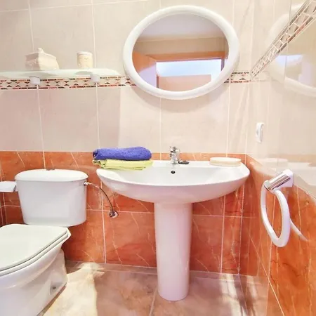 Vacay Mateua, A Paso De Playa, En Costa Brava, L'escala! Apartment *