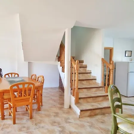 Vacay Mateua, A Paso De Playa! Apartment L'Escala
