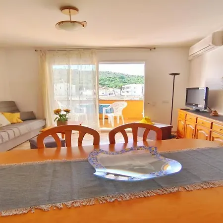 Vacay Mateua, A Paso De Playa! Apartment *